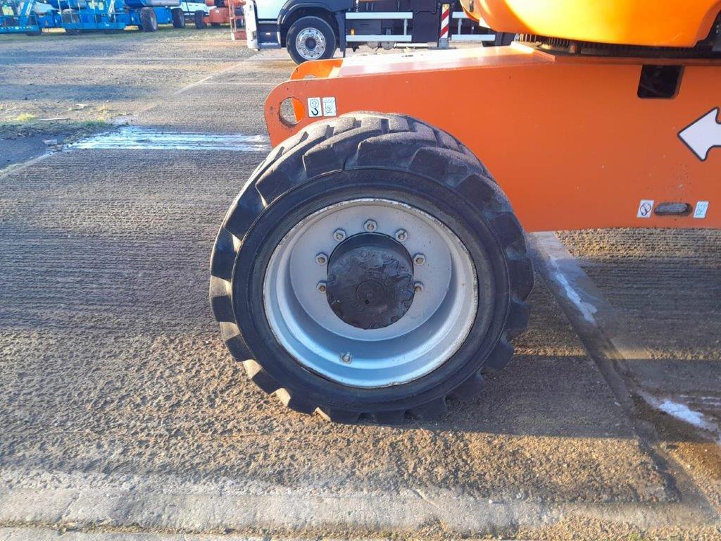 Sold - Telescopic Boom Lift - View 2